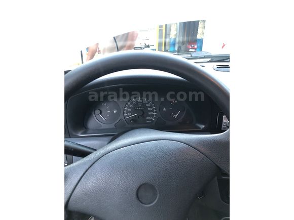 Sadece 2 Parça Boyalı 2. Sahibinden Fiat Palio