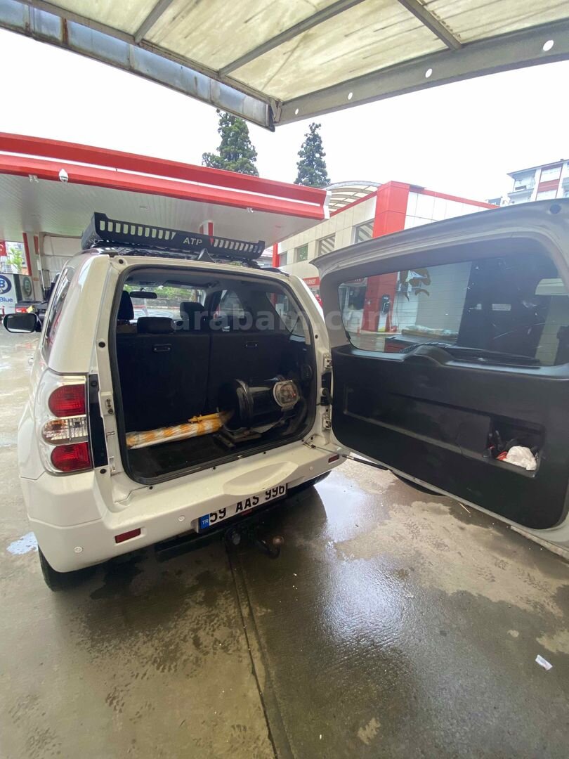Sahibinden Suzuki Grand Vitara 1.6 JX-A 2011 Model 5