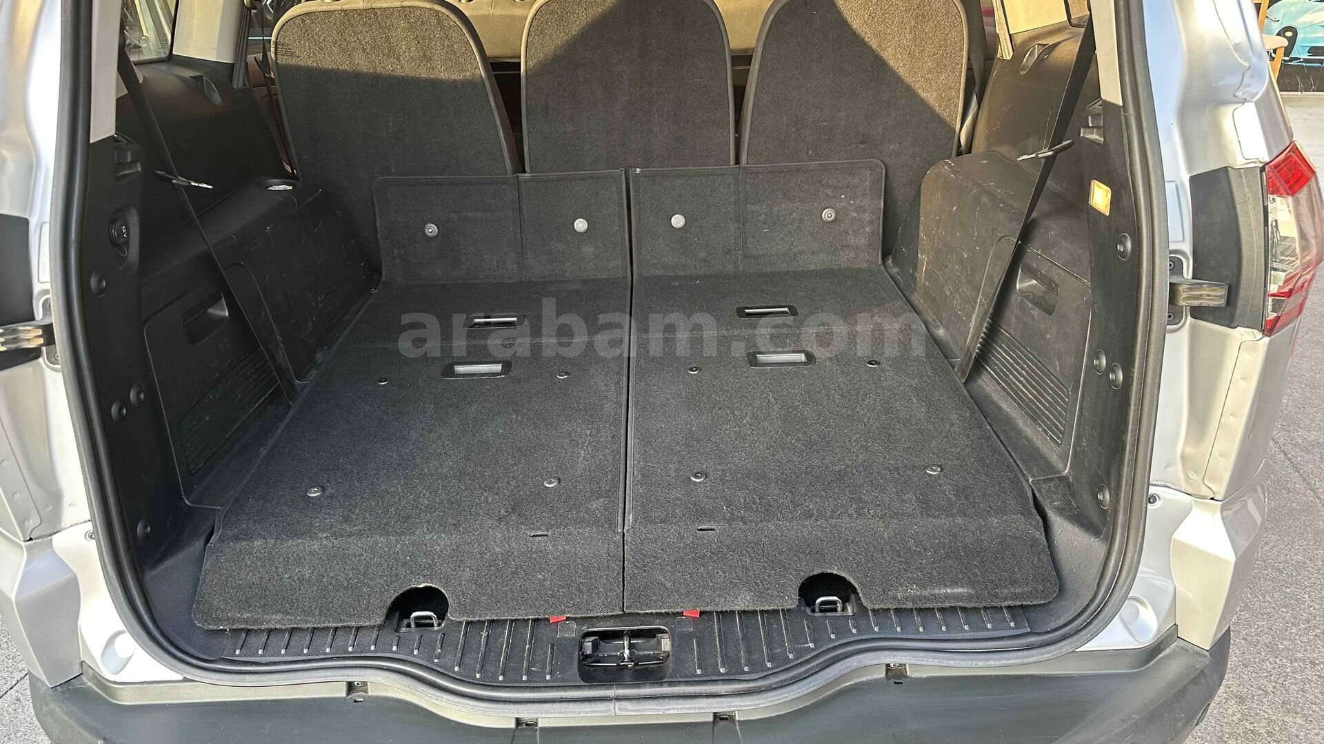Sahibinden Ford S-Max 2.0 TDCi Titanium 2013 Model İstanbul 243.000 km Füme 7
