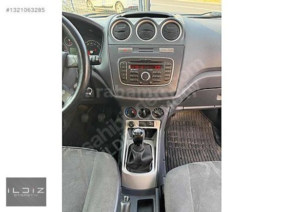 TAMAMINA KREDİ 2013 MDL FORD CONNECT T230L VAN 254.000 KM DE