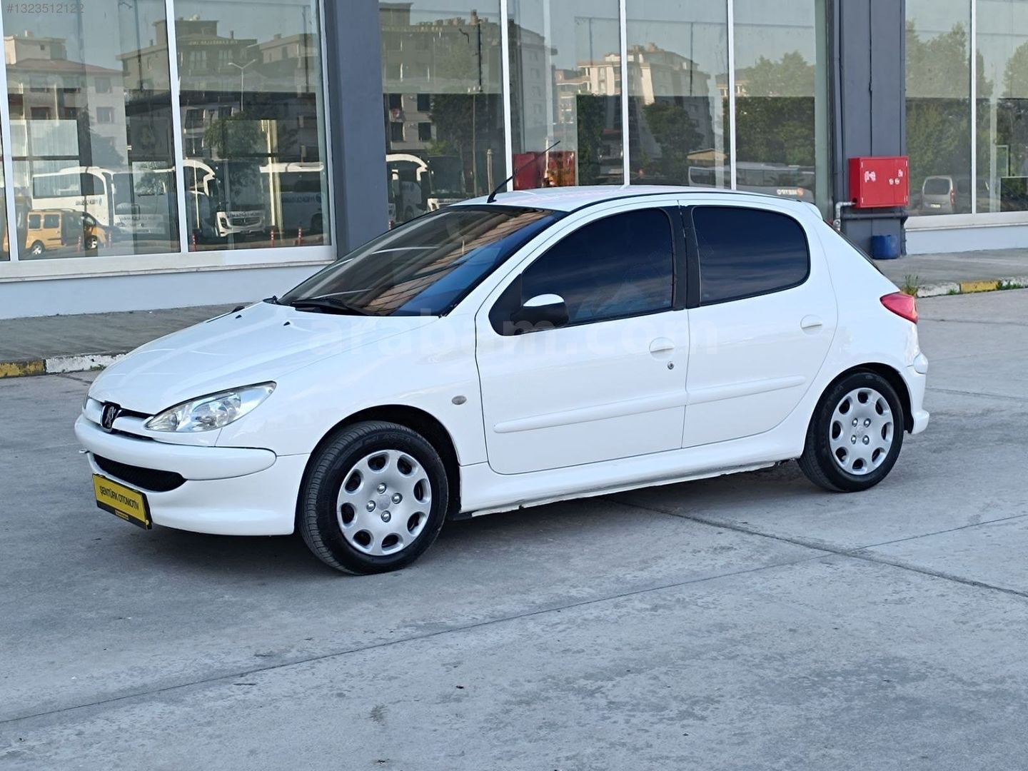 Galeriden Peugeot 206 1.4 HDi X-Design 2004 Model Samsun 260.000