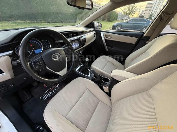 HATASIZ 2015 BOYASIZ COROLLA 1.6 ADVANCE LPGLİ 153.000 KM