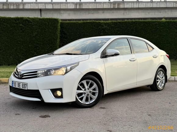 HATASIZ 2015 BOYASIZ COROLLA 1.6 ADVANCE LPGLİ 153.000 KM