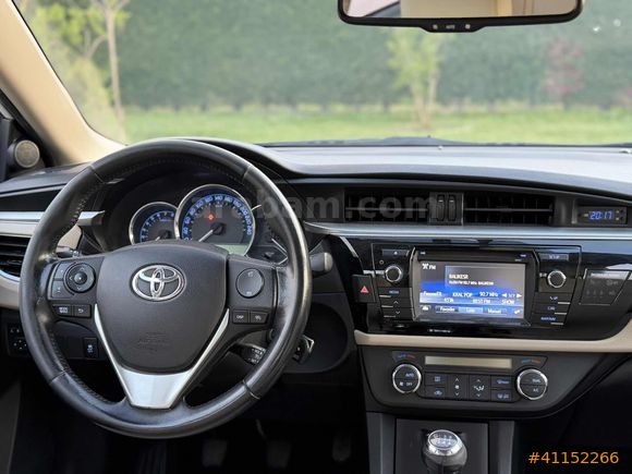 HATASIZ 2015 BOYASIZ COROLLA 1.6 ADVANCE LPGLİ 153.000 KM