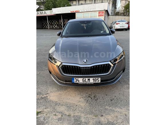 Sahibinden Skoda Octavia 1.5 e-Tec Premium 2023 Model 