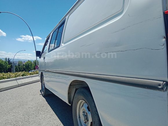 Sahibinden Hyundai H 100 2.5 D DLX Camlıvan 2003 Model