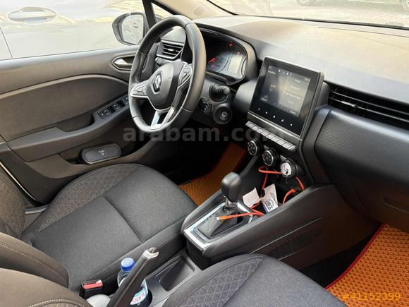 2022 Clio touch 1.0Tce 90 Hp Extra Geri Görüş Kamera Park Sensör