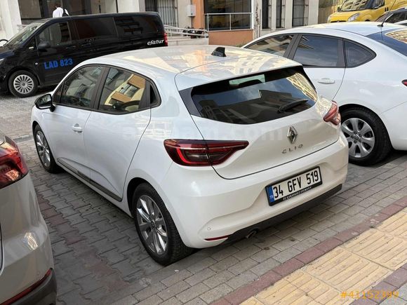 2022 Clio touch 1.0Tce 90 Hp Extra Geri Görüş Kamera Park Sensör