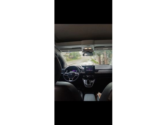 Sahibinden Renault Kangoo Multix 1.3 TCe Iconic 2024 Model