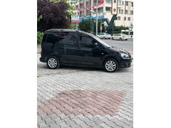 Sahibinden Volkswagen Caddy 1.6 TDI Trendline 2011 Model  170.000 km Siyah