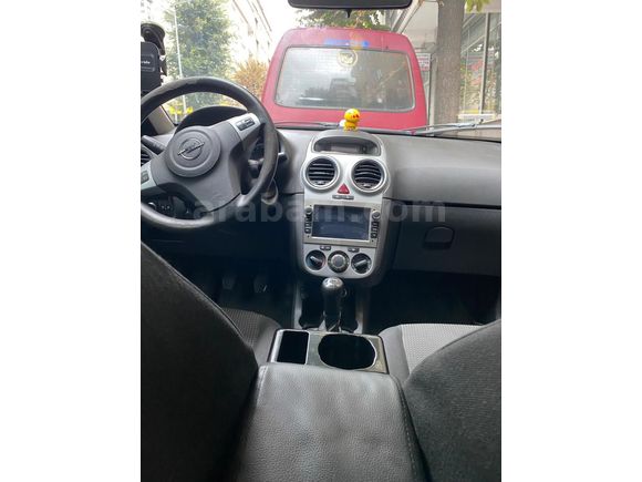 Sahibinden Opel Corsa 1.3 CDTI Essentia 2013 Model  235.000 km Beyaz