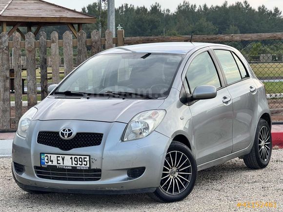 OTOMATİK TOYOTA YARİS (K.KARTINA 12 AYA KADAR TAKSİT İMKANI)