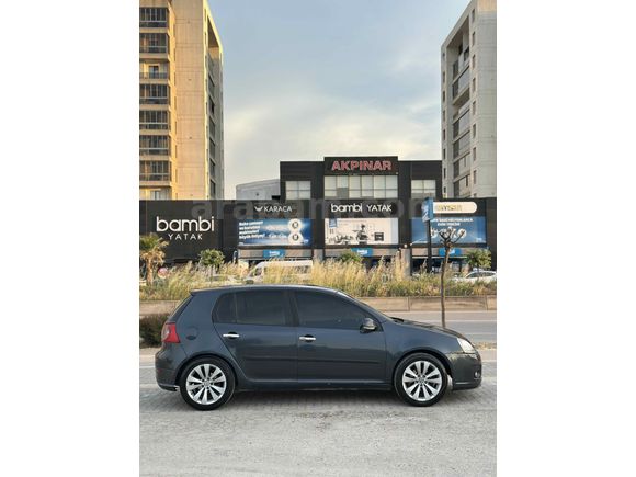 GOLF 5 1.6 AKILLI DEBRİYAJ SİSTEMLİ HASAR KAYITSIZ