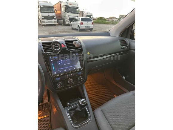 GOLF 5 1.6 AKILLI DEBRİYAJ SİSTEMLİ HASAR KAYITSIZ