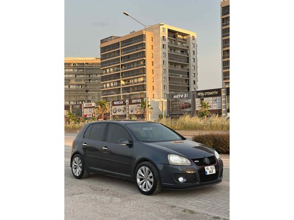 GOLF 5 1.6 AKILLI DEBRİYAJ SİSTEMLİ HASAR KAYITSIZ