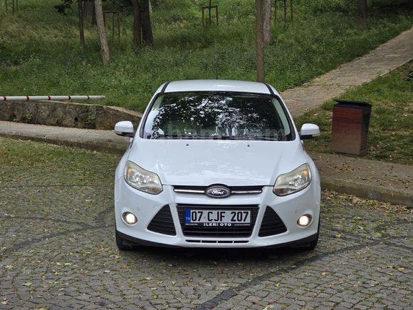 Galeriden Ford Focus 1.0 GTDi Titanium 2013 Model İstanbul