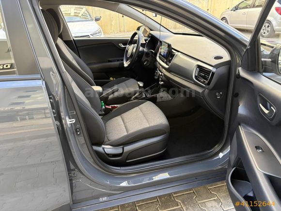 2023 Kia Stonic