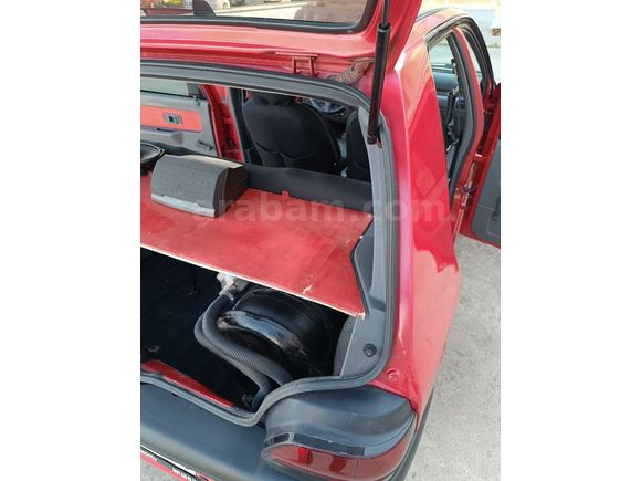 ŞENTÜRKLERDEN CLİO OTOMATİK 180 BİNDE ARAÇ MASRAFSIZ BAKIMLI