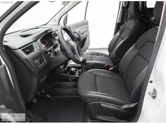 EXPRESS KANGO 2025 1.5 BLUE-HDİ JOY 95''HP EXTRA AYNA KAMERA'LI