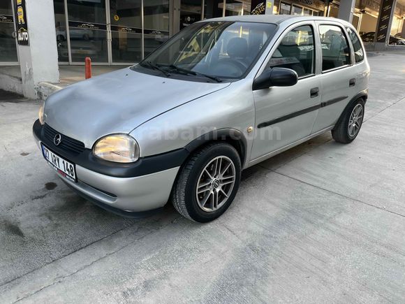 Galeriden Opel Corsa 1.4 GLS 1999 Model Gaziantep