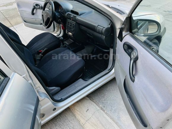 Galeriden Opel Corsa 1.4 GLS 1999 Model Gaziantep