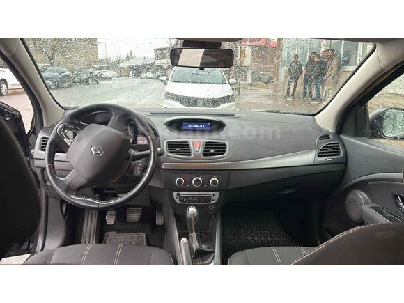 Sahibinden Renault Fluence 1.5 dCi Touch 2015 Model 