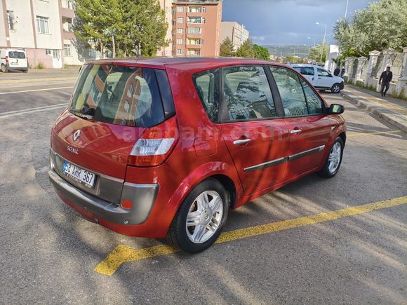 Sahibinden Renault Scenic 1.6 Privilege 2005 Model Sivas