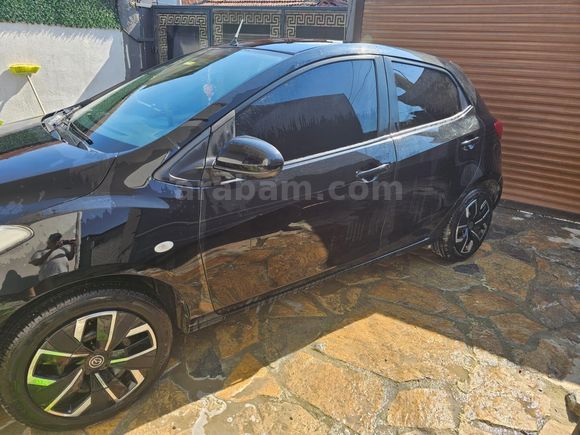 Sahibinden Mazda 2 1.3 Go 2009 Model