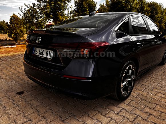Sahibinden Honda Civic 1.5 i-VTEC Executive Plus 2025 Model 