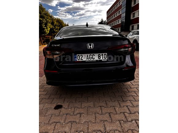 Sahibinden Honda Civic 1.5 i-VTEC Executive Plus 2025 Model 
