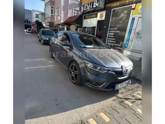 Sahibinden Renault Megane 1.5 Blue DCI Icon 2019 Model 