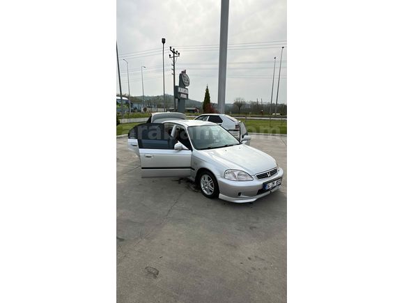 Sahibinden Honda Civic 1.6 i ES 2000 Model 