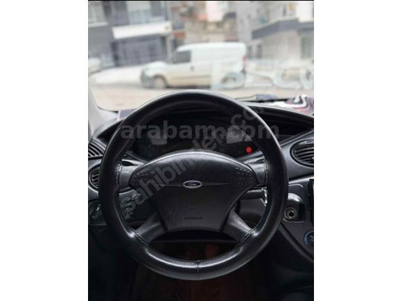 Sahibinden Ford Focus 1.6 Ambiente 2001 Model  325.000 km Mavi