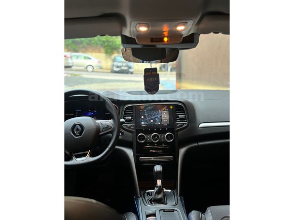 Sahibinden Renault Megane 1.3 TCe Icon 2025 Model 