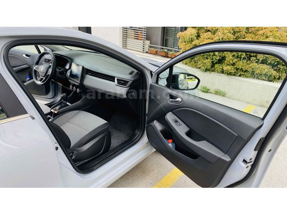 Sahibinden Renault Clio 1.0 TCe Evolution 2025 Model 