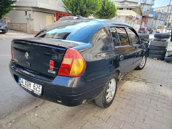 Sahibinden Renault Clio 1.4 2001 Model  334.000 km Siyah