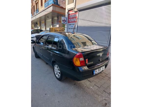 Sahibinden Renault Clio 1.4 2001 Model  334.000 km Siyah