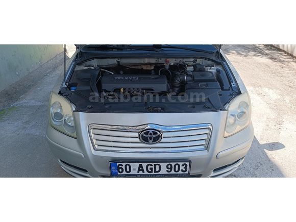 Sahibinden Toyota Avensis 1.6 Comfort 2006 Model