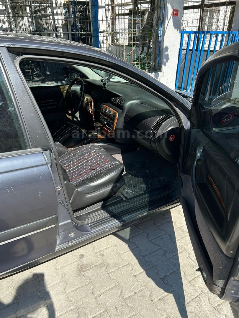 Sahibinden Opel Omega 2.5 CD 1998 Model İstanbul 322.000 km Gri (metalik) 3