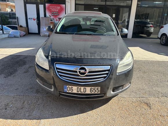 Sahibinden Opel Insignia 2.0 CDTI Edition 2011 Model  278.000 km Siyah