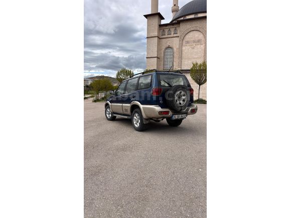 Sahibinden Nissan Terrano 2.7 TDI Elegance 2000 Model