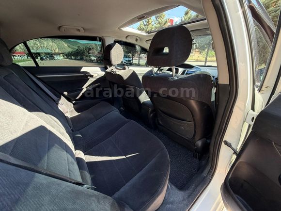 Sahibinden Honda Civic 1.6i VTEC Elegance 2011 Model