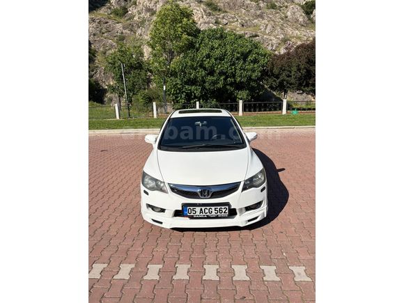 Sahibinden Honda Civic 1.6i VTEC Elegance 2011 Model