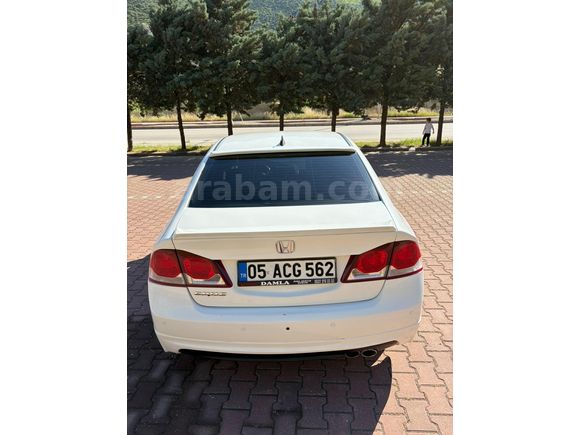 Sahibinden Honda Civic 1.6i VTEC Elegance 2011 Model