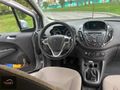 FORD COURİER TİTANİUM