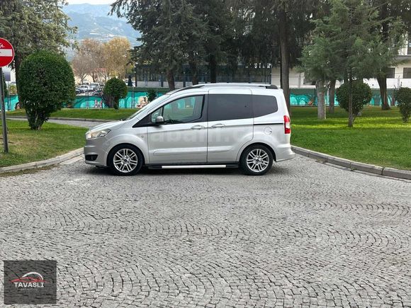 FORD COURİER TİTANİUM