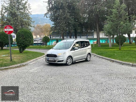 FORD COURİER TİTANİUM