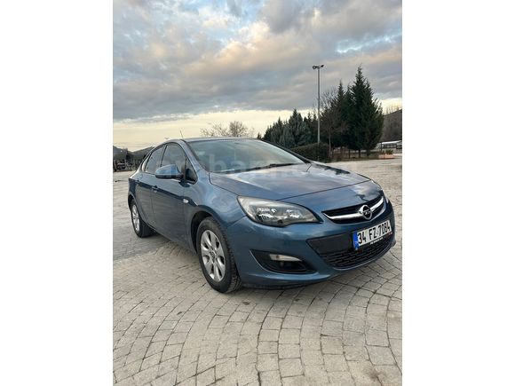 Opel Astra 1.6 CDTI Design 2017 Model HATASIZ, BOYASIZ, DEGİSENSİZ