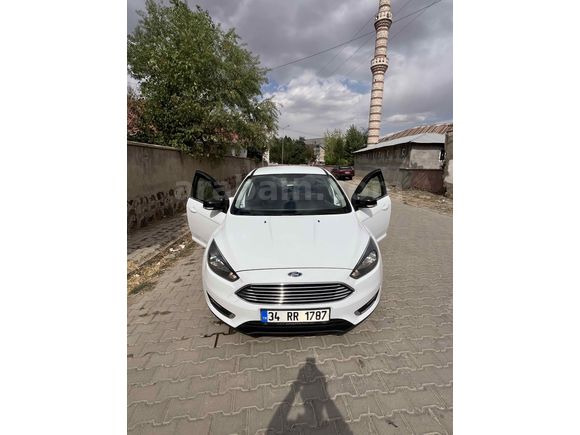 Sahibinden Ford Focus 1.6 Ti-VCT Titanium 2016 Model 