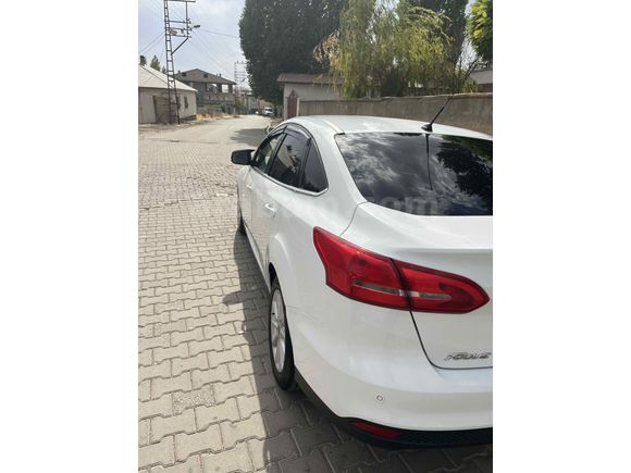 Sahibinden Ford Focus 1.6 Ti-VCT Titanium 2016 Model 